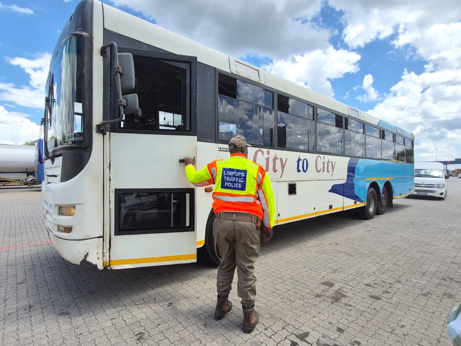 WhatsApp Image 2025-12-17 at 7.16.43 PM (2)